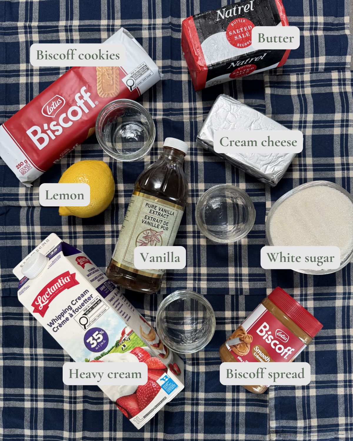 biscoff cheesecake cups labelled ingredients.